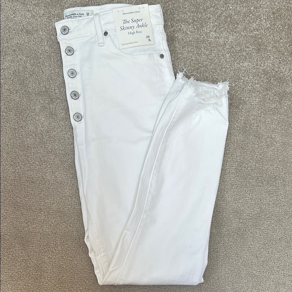 Abercrombie Women's White High-Rise Skinny Jeans, 29L